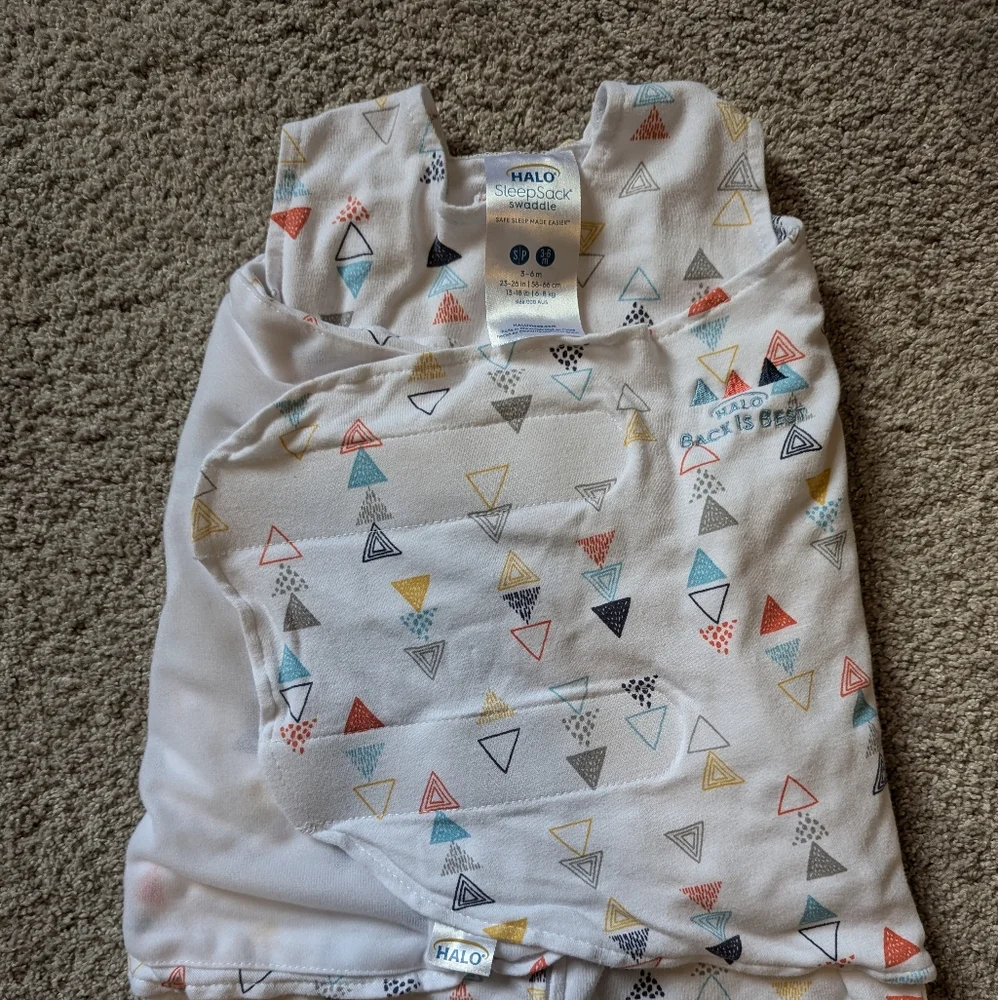 Halo Multicolor Triangle Sleep Sack in White